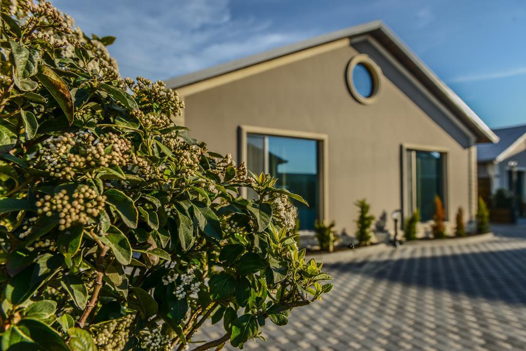 Armada Villa Hotel Zabrat Exterior foto